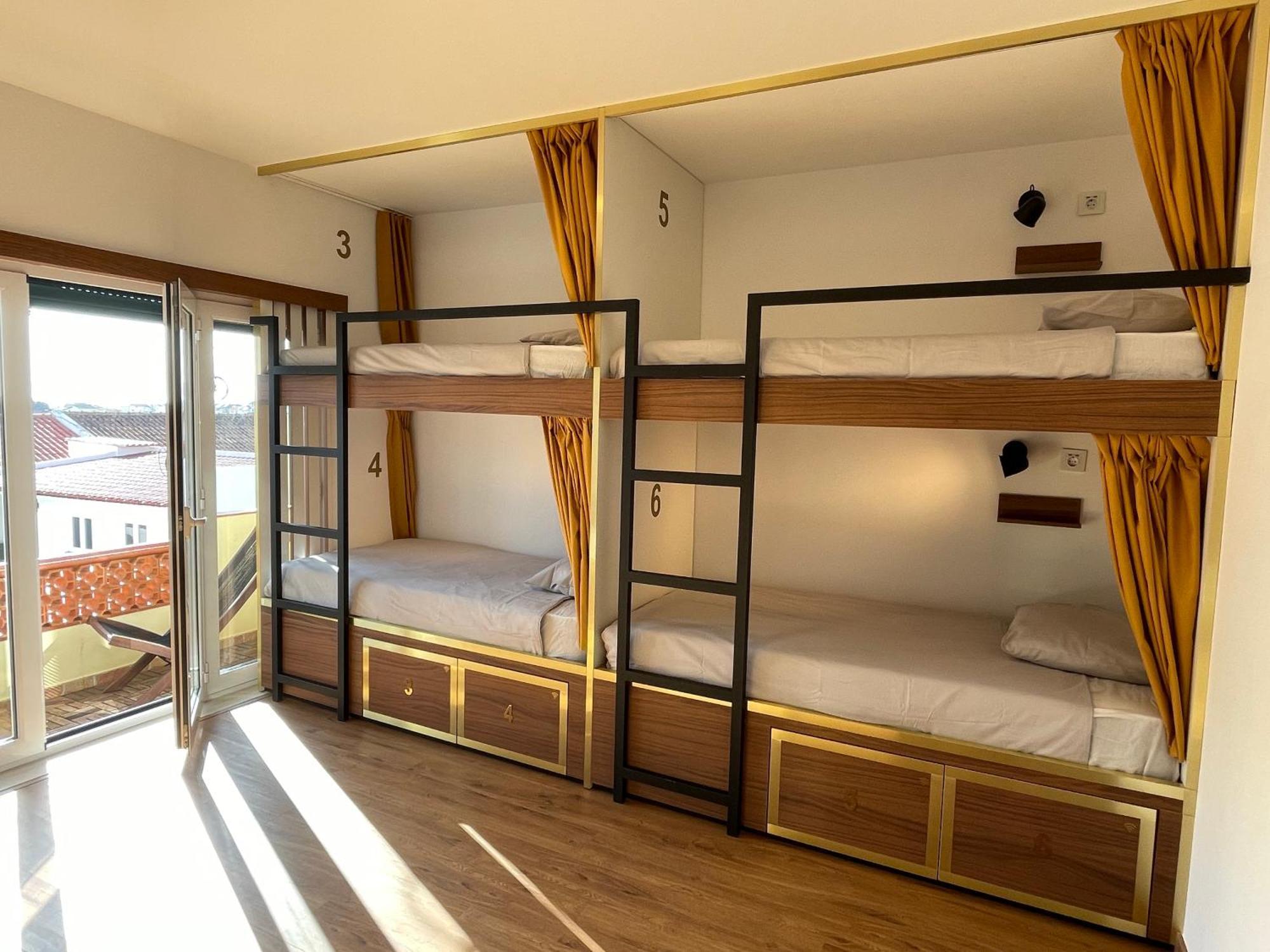 33 Hostel Baleal Eksteriør billede